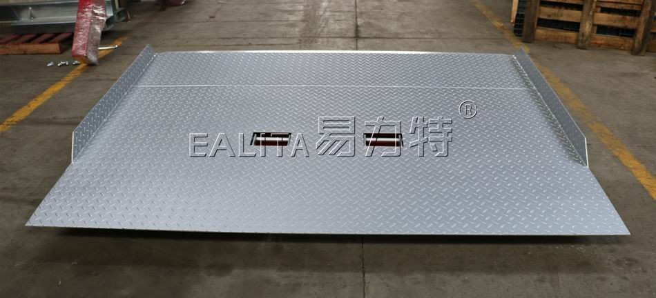 Heavy Duty Forklift Container Ramp