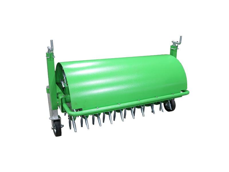 Rivoluziona la cura del tuo prato con l'aeratore Core per minipala Avant